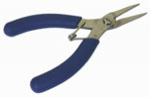 Ferramenta alicate bico fino