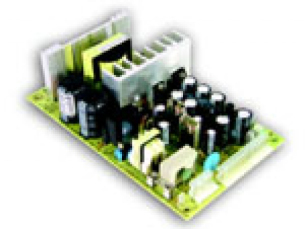 Fonte de alimentação chaveada de saída quadrupla