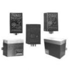 Relés Controladores