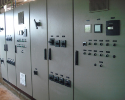 QGBT-3   Detalhes Construtivos e instalação na Fábrica